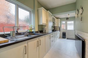 Kitchen- click for photo gallery